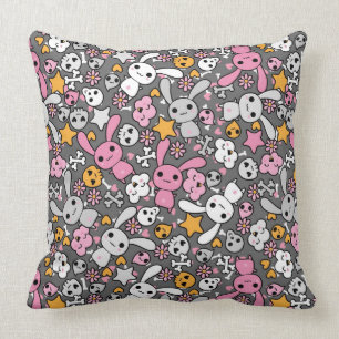 Coussin motif gris de kawaii