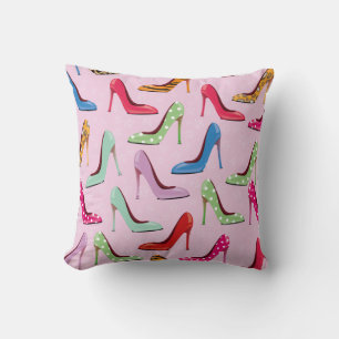 Coussin motif haut talons