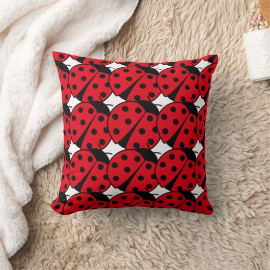 Coussin Motif Ladybug (Couverture)