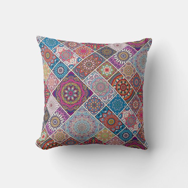 Coussin Motif Mandala (Recto)