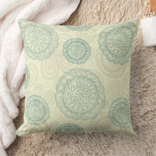 Coussin Motif mandala paisley vert menthe vintage