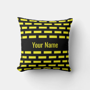 Coussin Motif mural Nom graphique noir et jaune