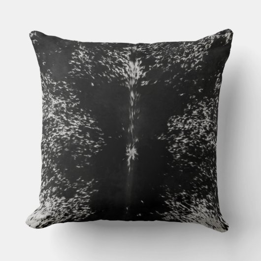 Coussin Motif noir et blanc de la vache à capuchon (Recto)