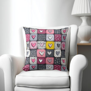 Coussin Motif patchwork mignon avec des cœurs