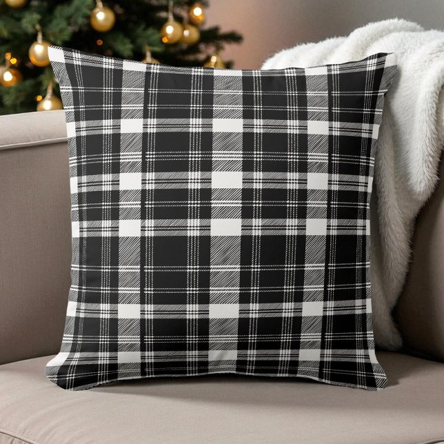 Coussin Motif plaqué noir et blanc Moderne Rustique Rétro (Black and White Plaid Pattern Modern Rustic Retro Throw Pillow)