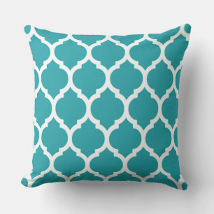Coussin Motif Quatrefoil marocain turquoise et blanc