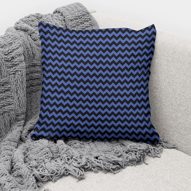 Coussin Motif rayures chevron bleu de cobalt moderne (Créateur téléchargé)