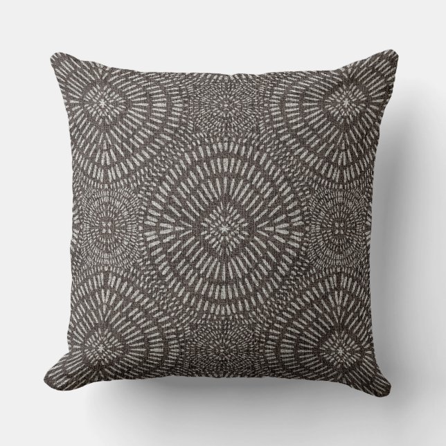 Coussin motif taupe bohème (Recto)