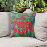Coussin Motif Tropical de Porch Party<br><div class="desc">Votre nom et les mots "Porch Party" figurent sur un motif de fleurs tropicales et de feuilles sur des imprimés tissés en osier sur ces coussins d'été extérieurs. CORRESPONDRE des articles dans notre magasin.</div>