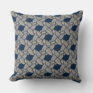 Coussin Motif Vintage Broderie Nautique Bleu Élégant