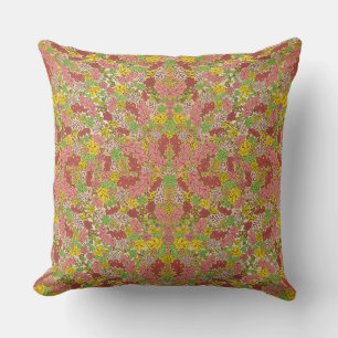 Coussin Motif Vintage floral rose détaillé