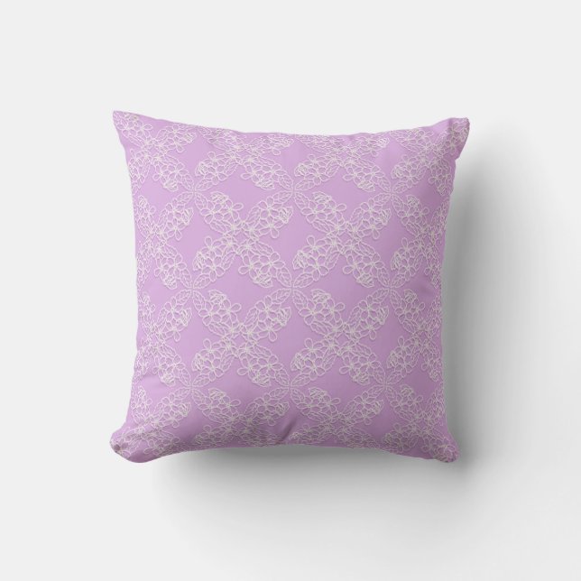 Coussin motif violet floral de dentelle (Recto)