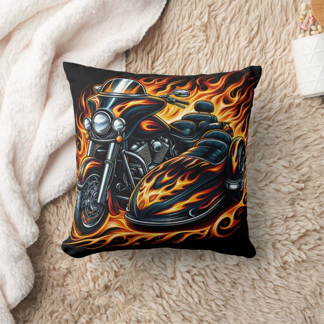 Coussin Motocyclette flamboyante avec sidecar au coucher d (Couverture)