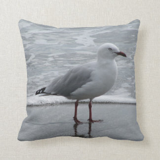Coussin Mouette au bord des eaux