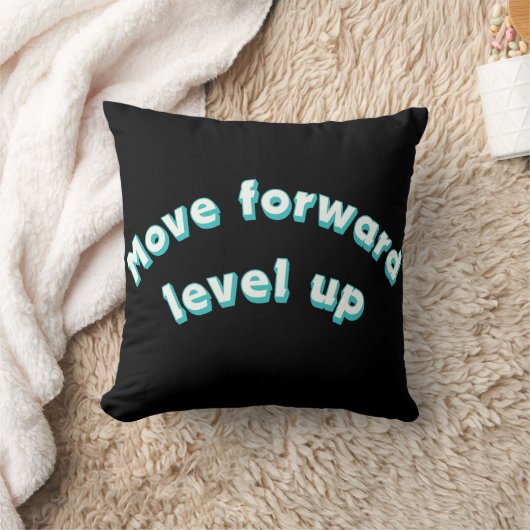 Coussin Move Forward Level Up (Couverture)