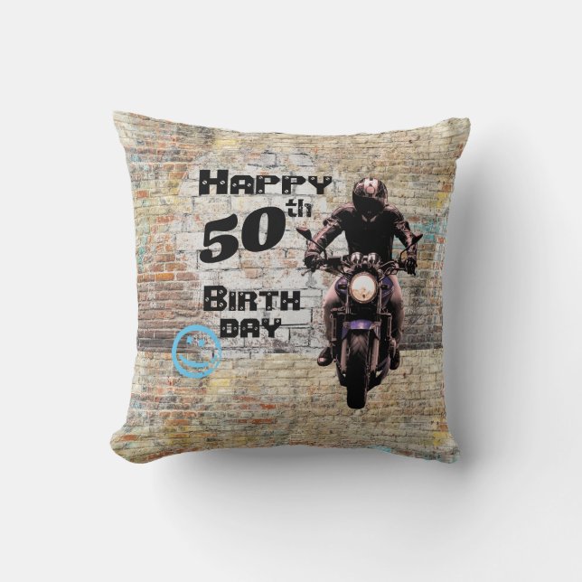 Coussin Mur de briques de style industriel grunge de moto  (Recto)