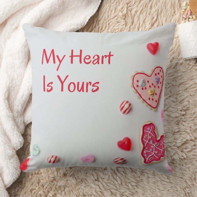 Coussin My Heart Is Yours  cute Valentine design (Couverture)
