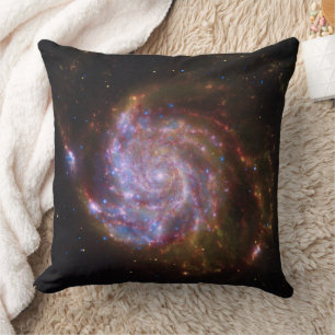 Coussin Naissance d'étoiles dans la galaxie du Tourbillon 