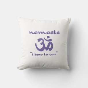 Coussin Namaste - Je vous salue (en violet)