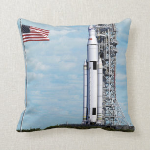 Coussin NASA SLS Système de lancement spatial Fusée sur l'