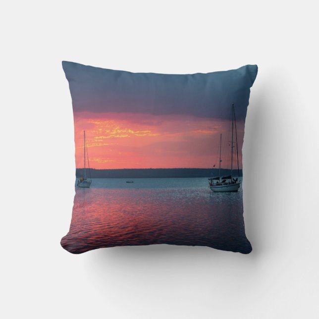 Coussin Naviguant dans le coucher du soleil | Cienfuego, (Recto)