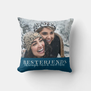 Coussin Navy Blue Bestamis à travers une photo épaisse et