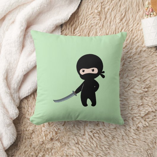 Coussin Ninja minuscule en colère sur vert (Couverture)