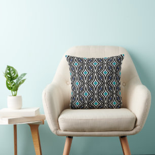 Coussin Noir avec lignes vertes et triangle
