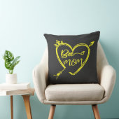 Coussin noir doux avec citation mignonne (Chaise)