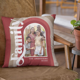 Coussin Nom de famille Arc Rouge Rétro