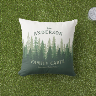 Coussin Nom de famille Cabine Emplacement Pine Tree Forest