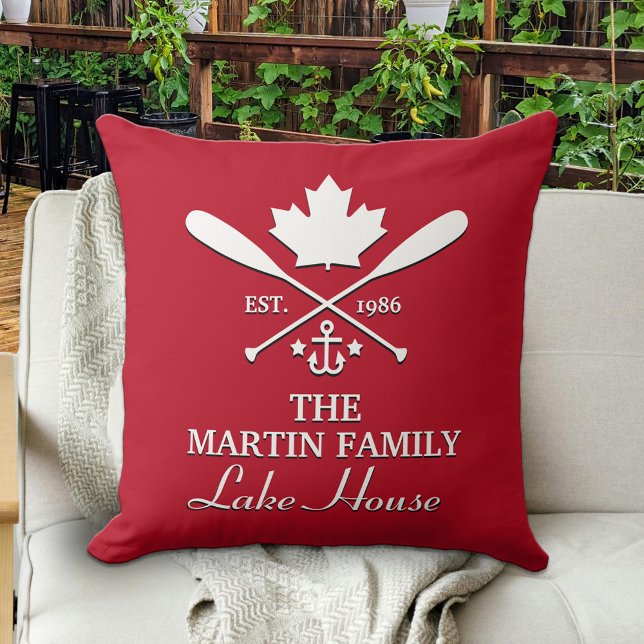 Coussin Nom de famille | Canadian Maple Leaf Custom (Créateur téléchargé)