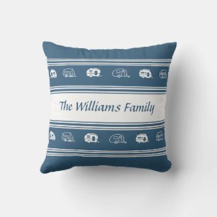 Coussin Nom de famille personnalisé Campeurs rétro en bleu
