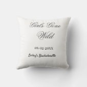 Coussin Nom de la fête de bachelorette Girls Gone Wild dat (Verso)
