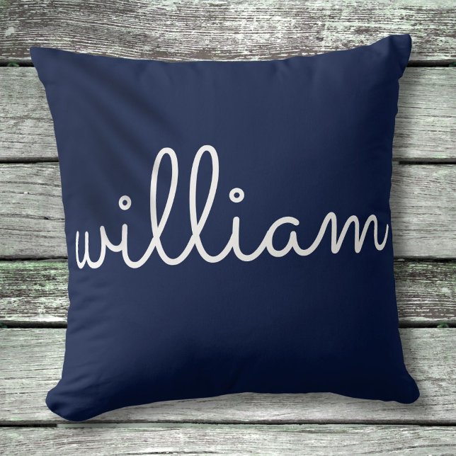 Coussin Nom de script moderne personnalisé Marine Bleu (Personalized Modern Script Name Navy Blue Throw Pillow)