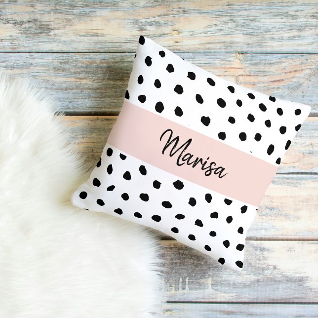 Coussin Nom du monogramme moderne | Points rose et noir Pa (Créateur téléchargé)