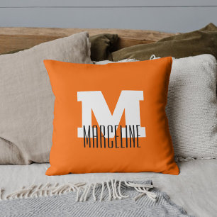 Coussin Nom moderne élégant Initial Neon Sunset Orange