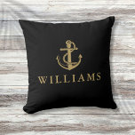 Coussin Nom Personnalisé Ancre Nautique Noir Et Or<br><div class="desc">Elégant design nautique noir et or avec ancre de navire et personnalisé avec votre nom. Conçu par Thisisnotme©</div>