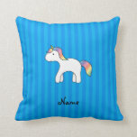 Coussin Nom personnalisé bébé licorne bleu bandes<br><div class="desc">Créez votre propre personnalisation avec un nom,  ou des initiales ou dire mignon licorne arc-en-ciel avec bandes bleues motif</div>