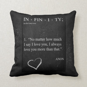 Coussin Nom personnalisé INFINITY LOVE YOU MORE Valentine'