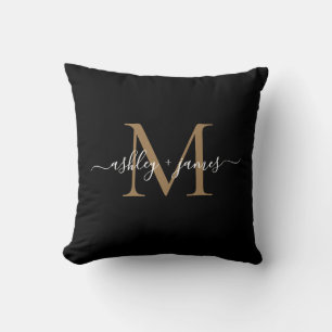 Coussin Noms de mariage élégants monogramme noir or script