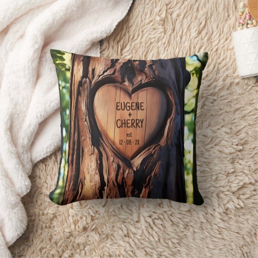 Coussin Noms Gravés Dans Le Cœur Date Tronc D'Arbre En Boi (Couverture)