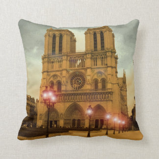 Coussin Notre Dame