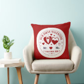 Coussin "Notre premier Saint-Valentin" personnalisé M. & M (Chaise)