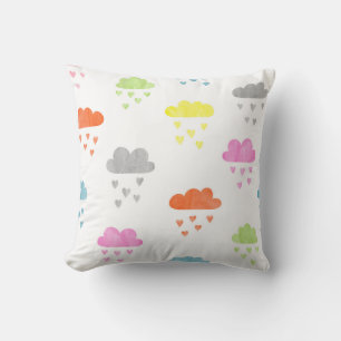 Coussin Nuages de rêve : pluie cardiaque aquarelle