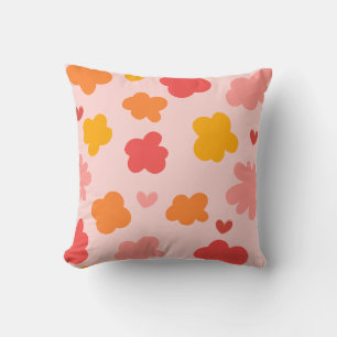 Coussin Nuages et coeurs jaunes et roses