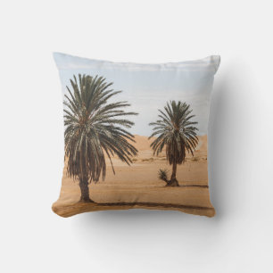 Coussin Oasis du désert : Paysage des palmiers du Sahara.