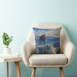 Coussin Oberhalsi, la chèvre à la montagne