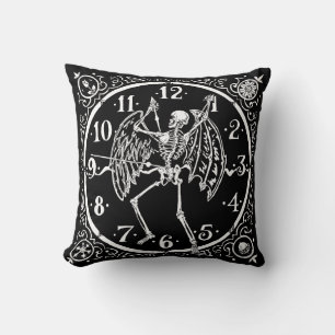 Coussin Octobre 2018 Jour 14 - Horloge Morale