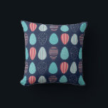 Coussin Oeuf décoratif à motif Motif sur bleu foncé<br><div class="desc">Motif d'oeuf à motif décoratif sur bleu foncé.</div>